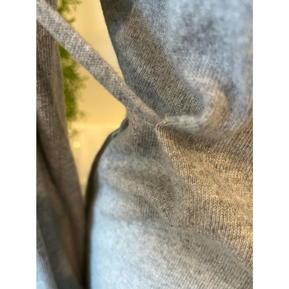 BCBG Maxazria Cashmere Sweater - Picture 7 of 10